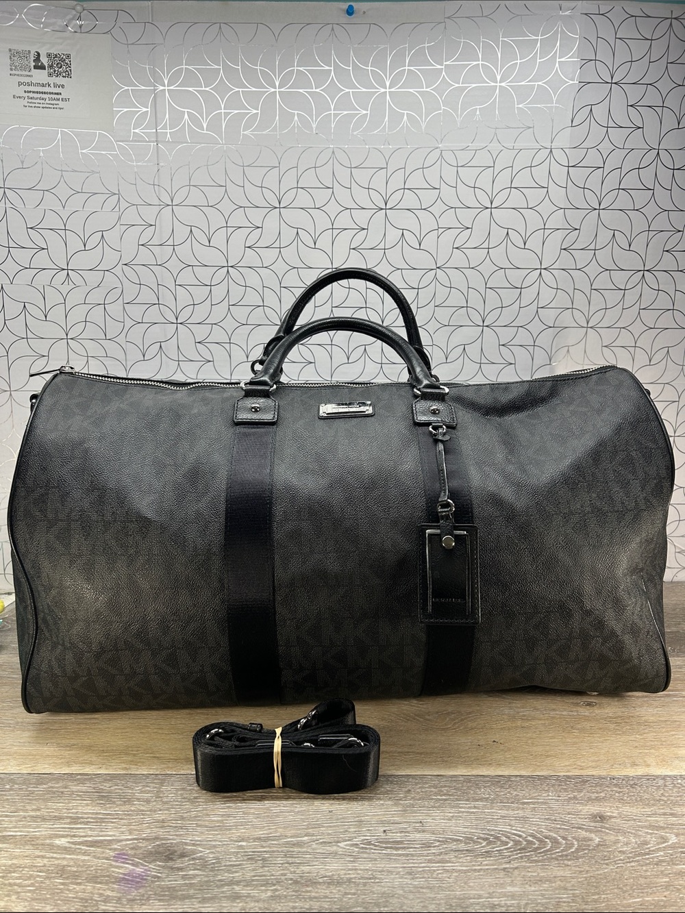 7209 Michael Kors Black jet set Duffel Bag 277887209